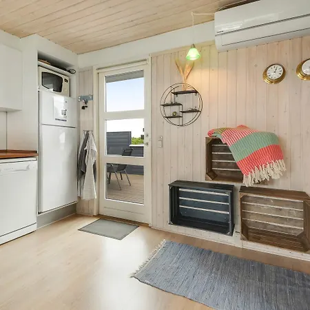 I Vrist Tæt På Vesterhavet Sj710 Feriehus